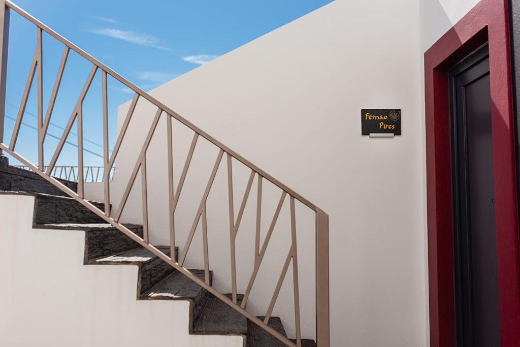 Gamboas Place Bed & Breakfast Olhalvo